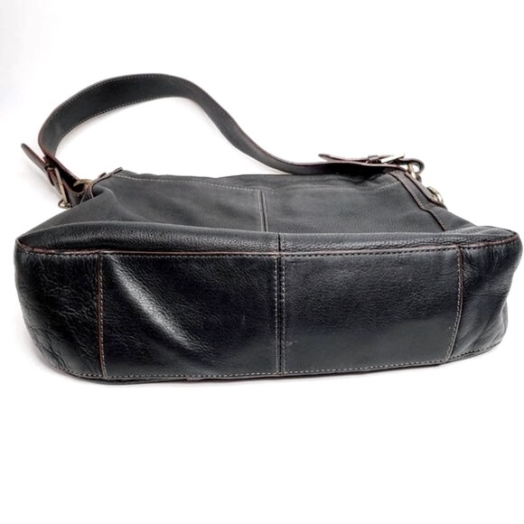 Etienne Aigner Black Leather Fold Top Shoulder Purse - Picture 4 of 8